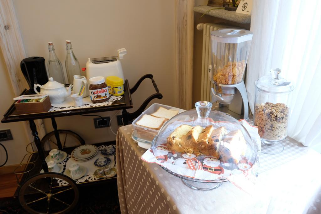 Madama Cristina Bed & Breakfast Turyn Zewnętrze zdjęcie